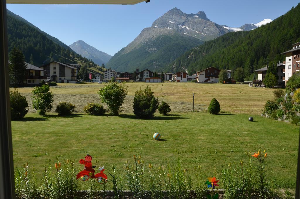 Haus Samurai Saas-Grund Chambre photo
